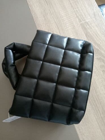lc waikiki novi beograd: Elegantna torbica — 2