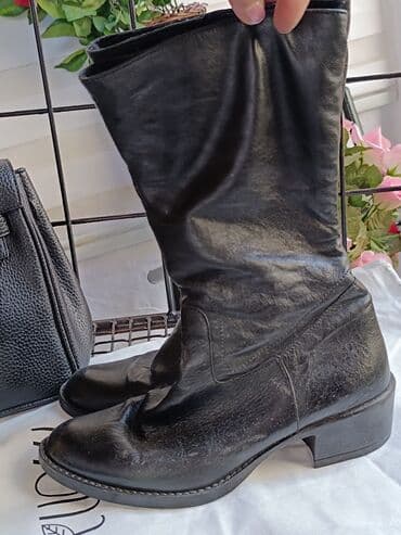 Lične stvari: Čizme, Dr. Martens, 41 — 2