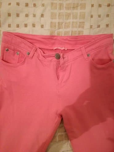 terranova kombinezoni: Terranova pantalone rastegljive,vel:L,kao nove,pamuk I likra 5% — 3