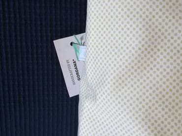 Pillows: Bed pillows, color - White — 5