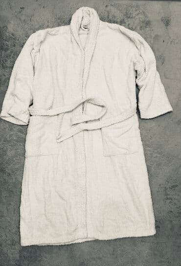 Bademantili: 0101 Brand, M (EU 38), L (EU 40), Upotrebljenо, Pamuk, bоја - Bela