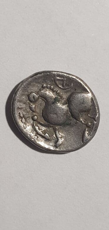 album za kovanice gde kupiti: Celtic silver Drachm Zeus - horse styled after Philip II 100BC Avers — 1