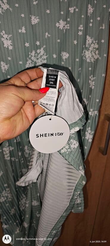 zeleni karmin crvene boje: 2XL (EU 44), bоја - Zelena, Oversize, Top (bez rukava) — 2
