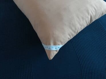 Pillows: Bed pillows, color - White — 8