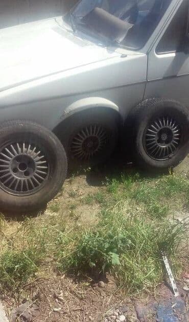 Vozila: Alu felne 13 raspon rupa 4x100, cetri kom,,,imaju orginalni cepovi;;; — 3