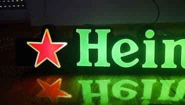 dimenzije gitare: Svetleca reklama HeInEkEn Ispravna reklama poznatog brenda. Poseduje — 5