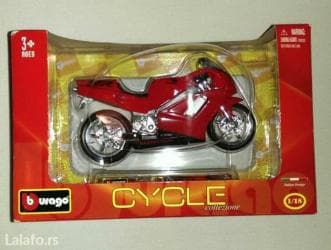 vespa motor za decu: Burago motor model "honda nr",1/18,18-51000,nov,u originalnoj kutiji — 1