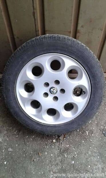 bmw 1 серия 116d at: Alu felne 16", gume za sve cetri sezone. 4 tocka + 1 rezervni — 2