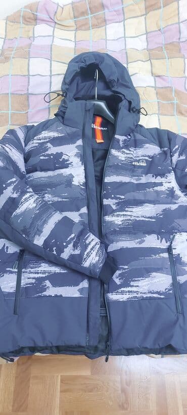 zimska jakna fluid: Zimska jakna, ellesse, xxl 
novo novo novo
pretopla — 2