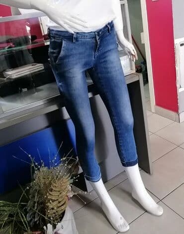 nesal jeans слике: Farmerice extra model i kvalitet uvoz Turska
Odgovara Vel S — 4