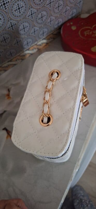 michael kors novcanik cena: 👑Cena 2500 din — 12