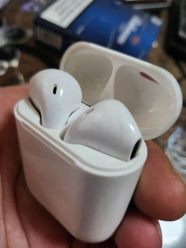 a1 bluetooth slusalice: Blutut slusalice i12 Odlicno ocuvane i provereno ispravne blutut — 2