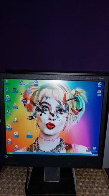desktop racunari: Komplet Racunar Prodajem stari kompjuter, lepo očuvan. Pokreće sve — 1