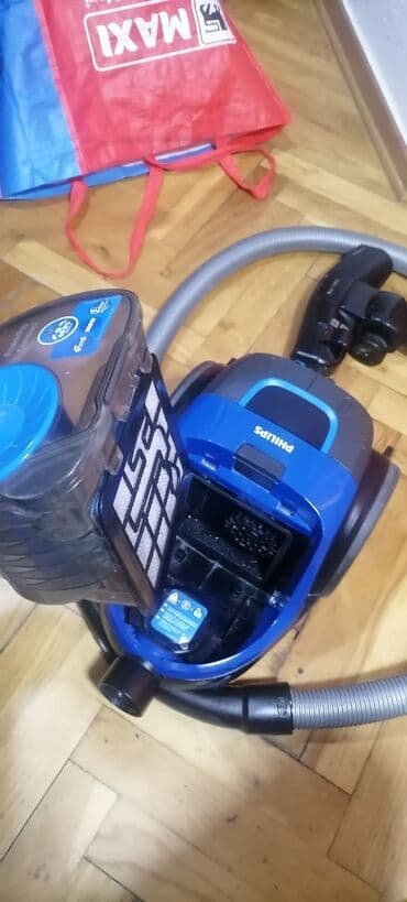 set za nokte za pocetnike: Usisivač PHILIPS bez kese odličan. Vuče lepo. Kompletan
 Mirjevo — 10