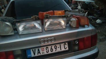 navlaka za auto sediste: Audi 80.100,c4,a6 u delovima,vise komada — 1