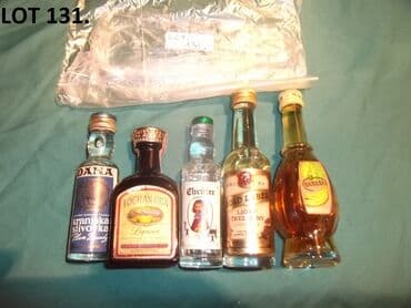 how i met your mother sa prevodom sve epizode: Reklamne flašice mini bottles unučići čokanji fraklići 5. Kao sa slika — 11