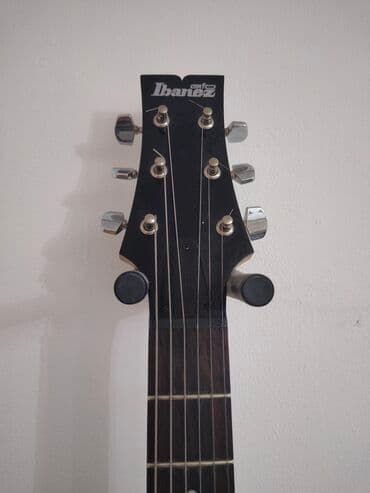 lov i ribolov smederevska palanka: Električna gitara Ibanez, idealna za početnike i napredne svirače. Ima — 4