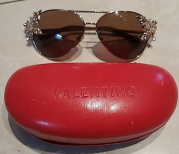 new yorker naocare za sunce: Naočare za sunce, Valentino — 3