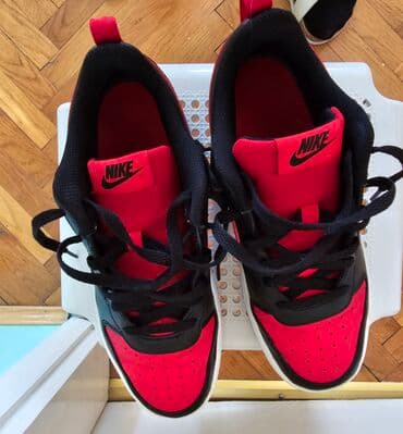 obuca 35 broj: Nike, 40, bоја - Crvena — 1