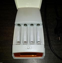 punjaci za laptopove: Maxus 818 charger/discharger puni nezavisno od 1 do 4 aa ili aaa — 3