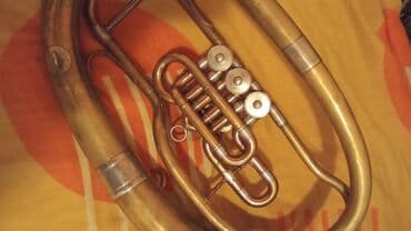 Muzički instrumenti: Duvacki instrument,tenor — 4