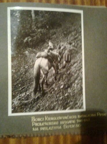 lov i ribolov слике: Prodajem album sa 30-ak crnobelih fotografija A5 formata,album sa — 3