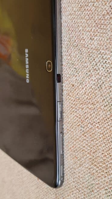 samsung tablet za decu: Tablet samsung od 10.1 inca ispravan sve ko nov, cena 6000.dinara — 4