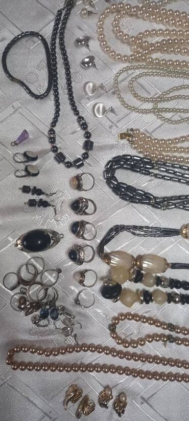 nakit od hiruskog celika novi sad: Materijal: Ćilibar — 1