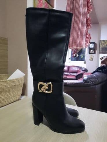 papuce h m: High boots, 36 — 1