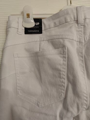 vunene pantalone: Bele Terranova farmerke, slim fit kroja. Izrađene su od prijatnog — 4