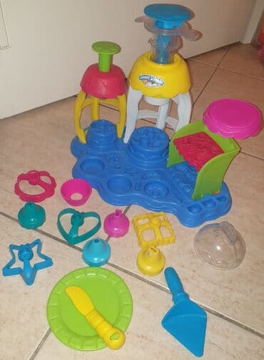 zuti autobus igracka: Play doh sweet shoppe velika edukativna igracka koja razvija mastu kod — 4