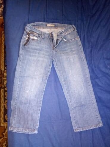 pantalone za trudnice: Na prodaju klasične 3/4 farmerke, M veličina, u super stanju — 1