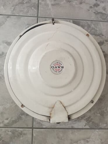 Plafonski ventilatori: Ventilator zidni za provetravanje prostorije. Prečnika 23 cm. bele — 1