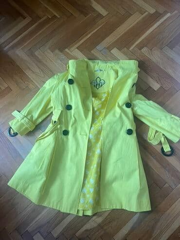 Kaputi: Guess, S (EU 36), Sa postavom