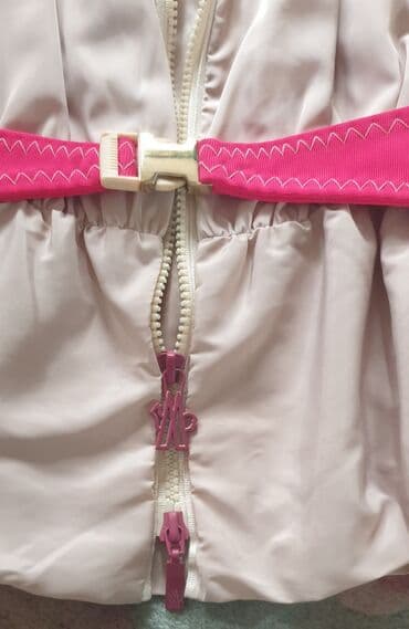 zenski prsluci h m: Moncler, M (EU 38), bоја - Bež — 1