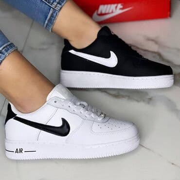 nike command patike: Nike air force patike

Novo
Brojevi 36 do 46

fb Moja Kupovina 1 — 10