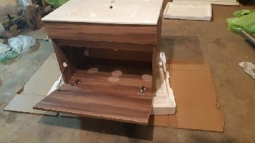 Komode: Ugradni lavabo sa korpusom
Dimenzije 61x47. Visina 40cm — 3