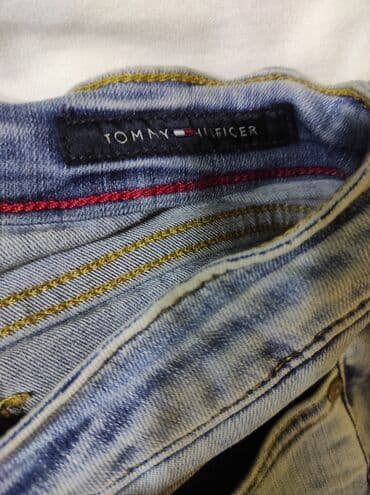 muški satovi tommy hilfiger: Tommy Hilfiger farmerke veličina S. Iz uvoza kao nove. Poluobim struka — 5