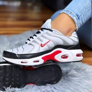 gel boje za nokte: Nike air max tn patike 

Novo
Brojevi 36 do 46

fb Moja Kupovina 1 — 4
