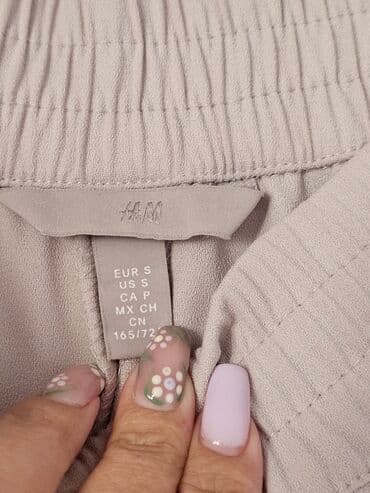 bluza s: H&M M (EU 38), Kratkih rukava — 10