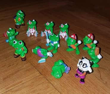 jednodelni skafanderi za decu: Kinder igracke frog. Pise Ferrero 1993.godina. Razne. zaba kliza — 2