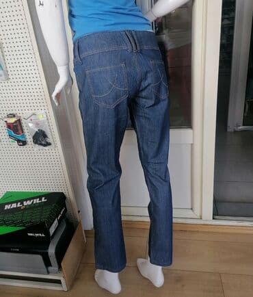pantalone 44: Farmerice vel 44
jednom nošene
bukvalno nove
povoljno — 4