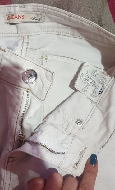 liu jo ranac: LIU JO - LIU jeans bele farmerke broj 26, ali pre za oko 12 godina — 2