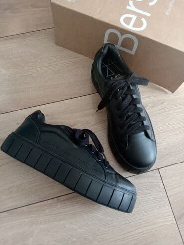 puls ranac 2 u 1: Bershka, 40, bоја - Crna — 1