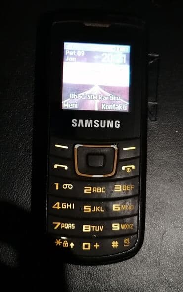polovni telefoni cacak: Samsung GT-E1100, < 2 GB, bоја - Crna, Sa tastaturom — 3
