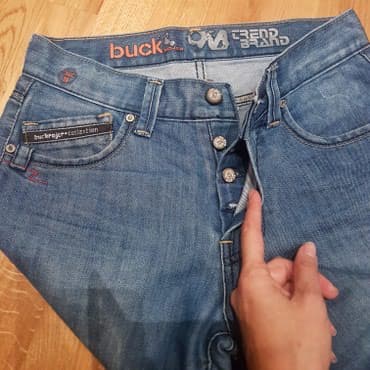 ramax novi sad: BUCK ROJER nove moderne farmerke za decake. Broj 28 muski. Nama male — 2