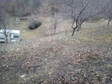 prodaja kuca sabac okolina: Prodajem ili bih menjao tri vezana placa u Loznici od 30 ari sa — 3