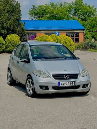prednja kamera za auto: Mercedes-Benz A 180: 1.8 l | 2005 г. Hečbek — 1