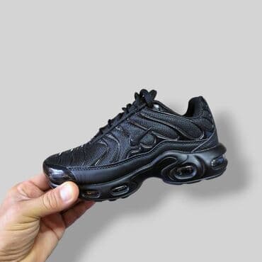 balenciaga patike triple s: Veličina - 35 — 1