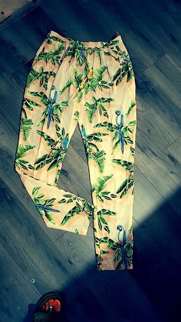 zara pantalone sa visokim strukom: L (EU 40), Normalan struk, Ravne nogavice — 1